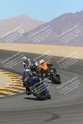 media/Nov-06-2022-SoCal Trackdays (Sun) [[208d2ccc26]]/Turn 10 Backside (1030am)/